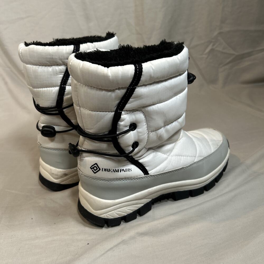 Dream Pairs DSB216 Womens Snow Boots W 5 White Cozy!